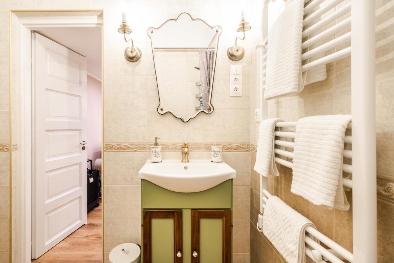 Provence Home - Citycenter, Tv, Washer, Coffee-Tea บูดาเปสต์ ภายนอก รูปภาพ